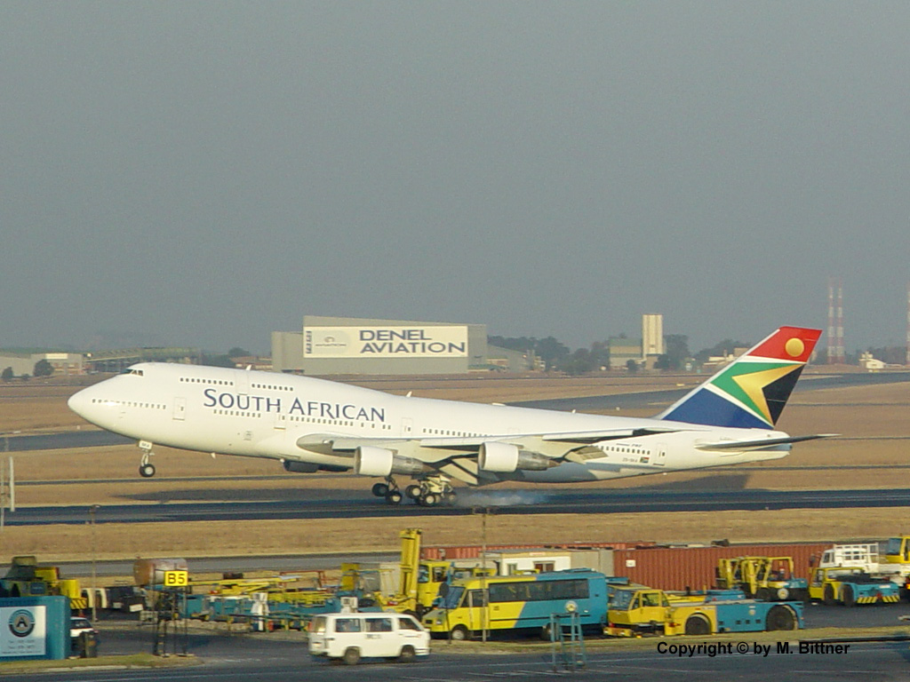 Boeing 747-357 / ZS-SKA